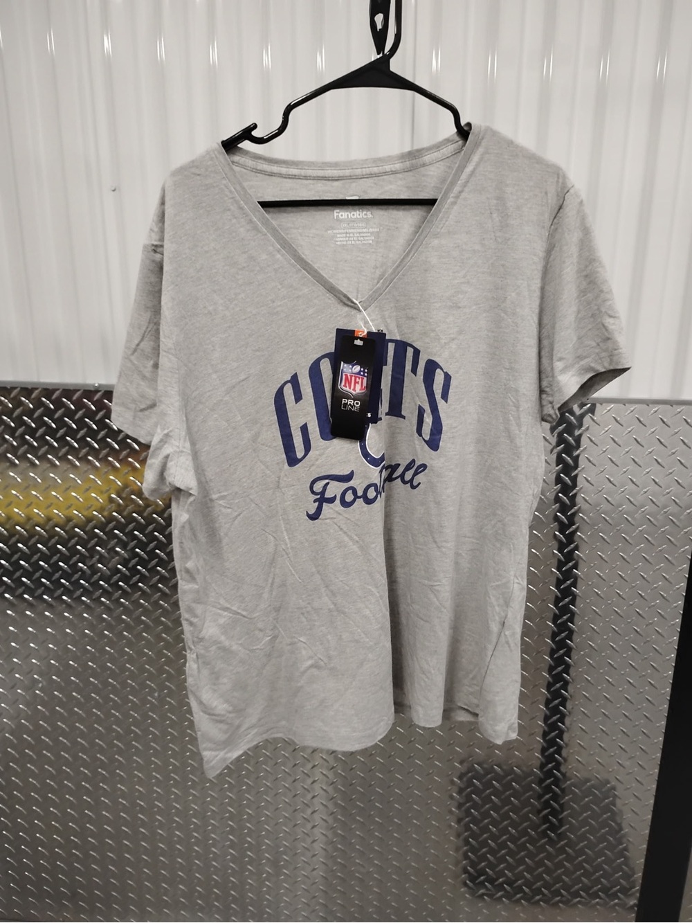 Fanatics Gray womens Colts Football V-Neck Tee with Navy Logo